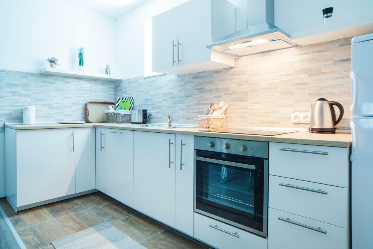 Apartman Visnja 슬루니 외부 사진