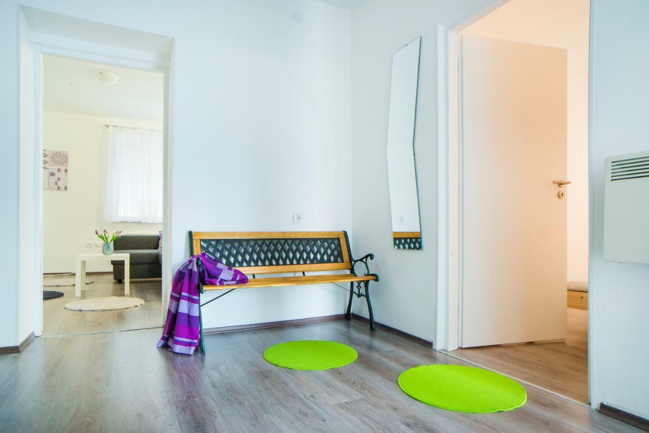 Apartman Visnja 슬루니 외부 사진