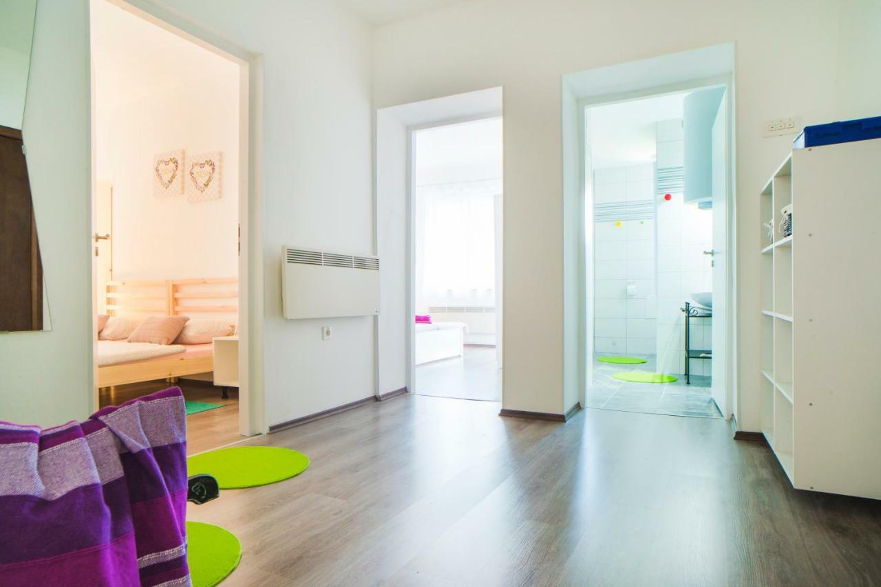 Apartman Visnja 슬루니 외부 사진